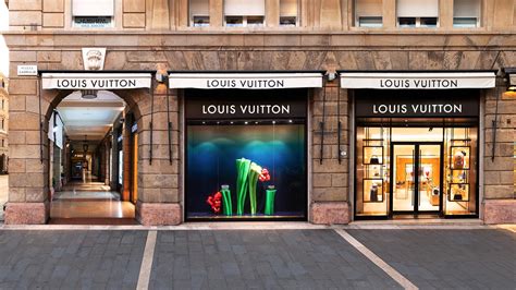 louis vuitton vintage aqua padova|louis vuitton firenze italy.